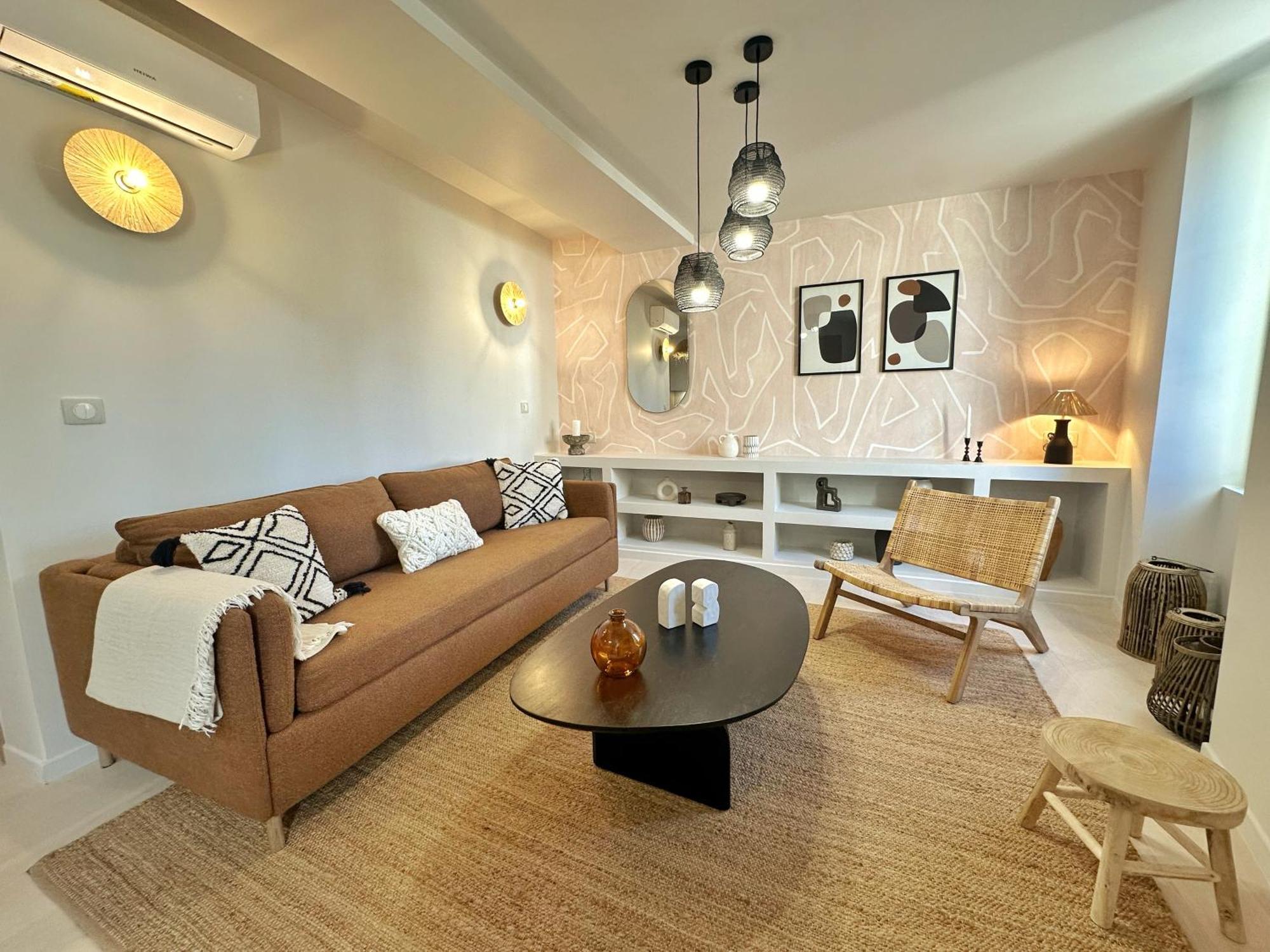 La Maison Cavet 5 Appartements De Standing Au Coeur Du Village Санари-сюр-Мер Екстериор снимка