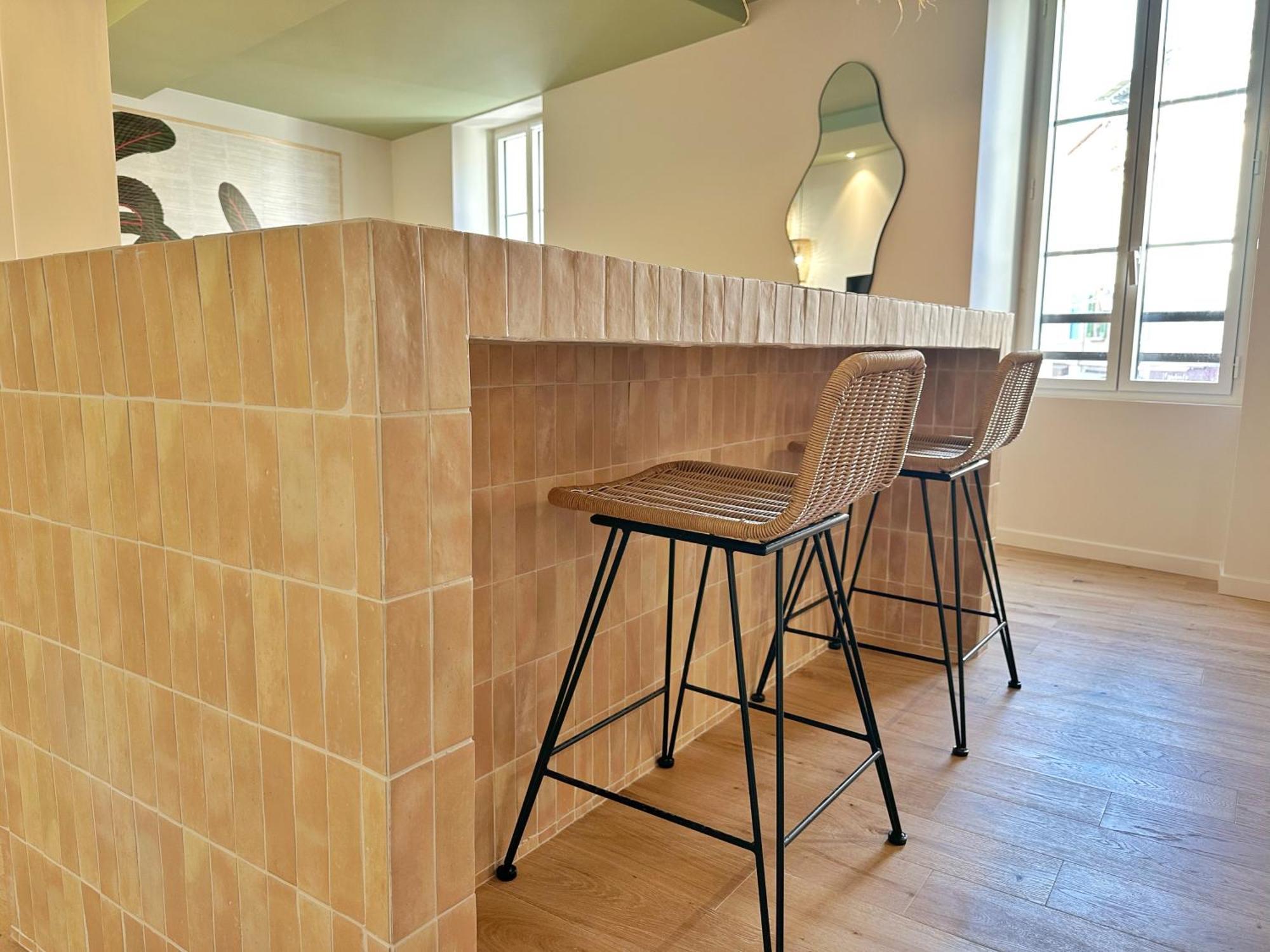 La Maison Cavet 5 Appartements De Standing Au Coeur Du Village Санари-сюр-Мер Екстериор снимка